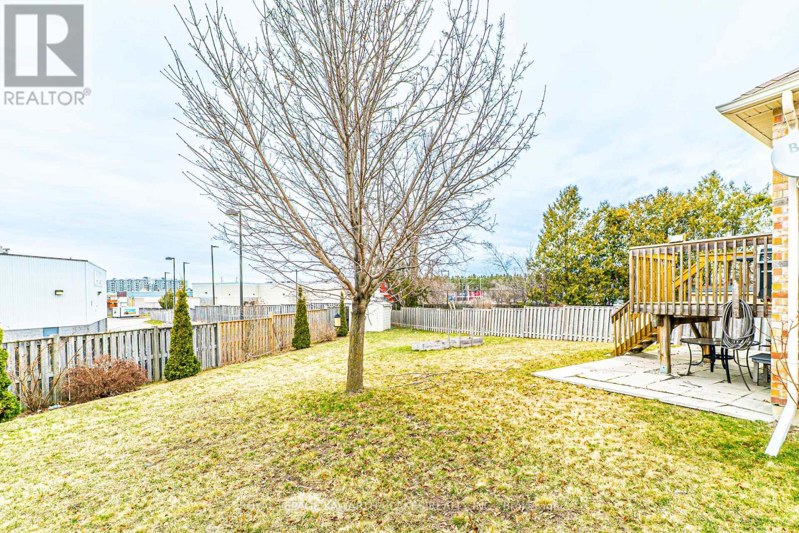 36 Fallingbrook Crescent, Kawartha Lakes, Ontario  K9V 0B3 - Photo 29 - X11970988