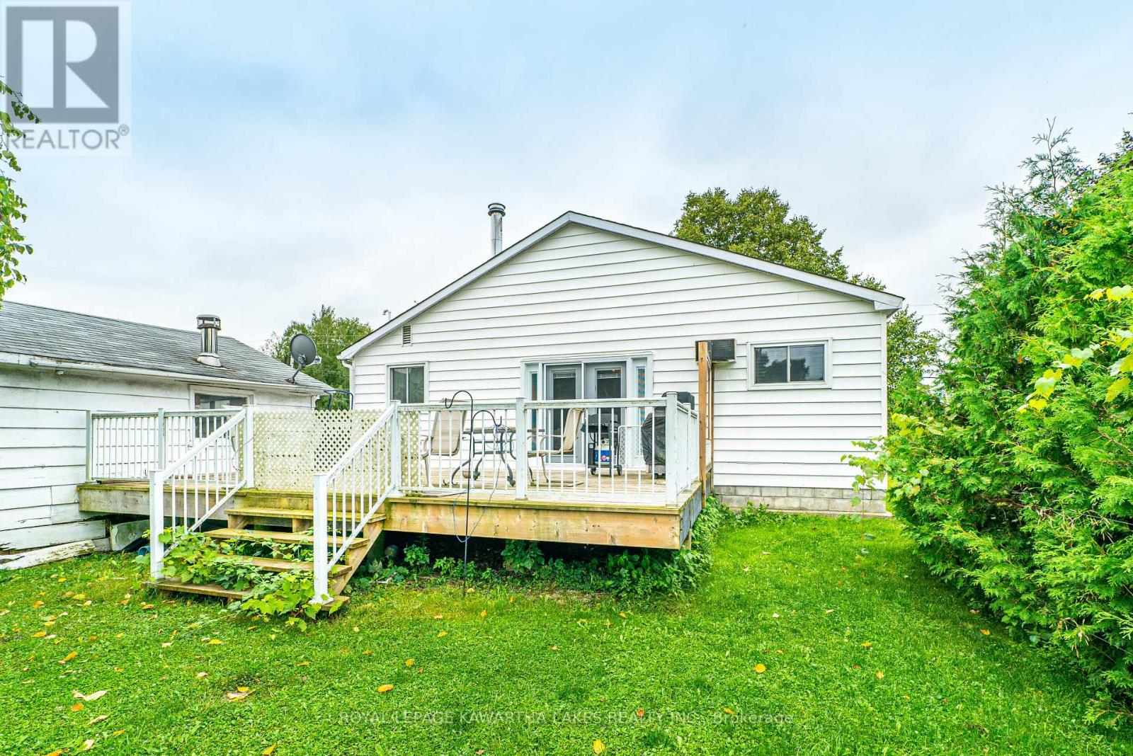122 Victoria Avenue, Brock, Ontario  L0K 1A0 - Photo 38 - N12022743