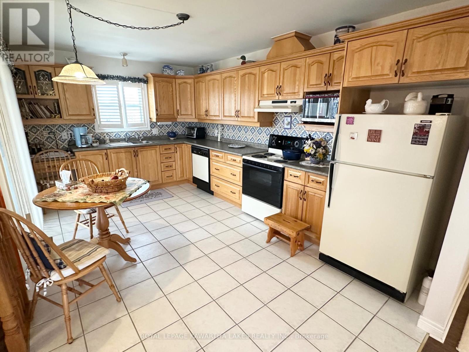 20 Dormer Road, Kawartha Lakes, Ontario  K9V 6H8 - Photo 9 - X12048115