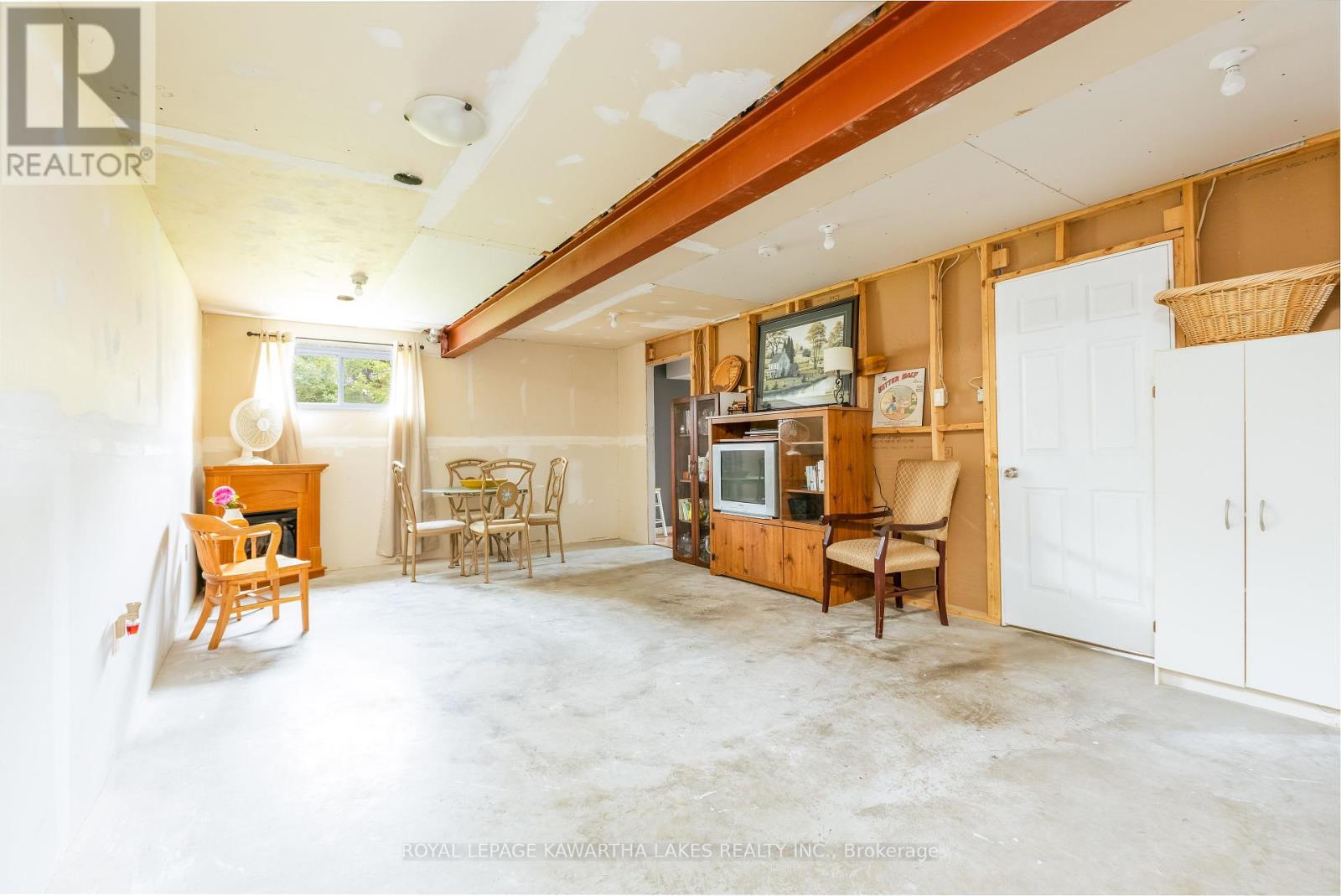 109 Southview Drive, Kawartha Lakes, Ontario  K0M 1G0 - Photo 21 - X12191138