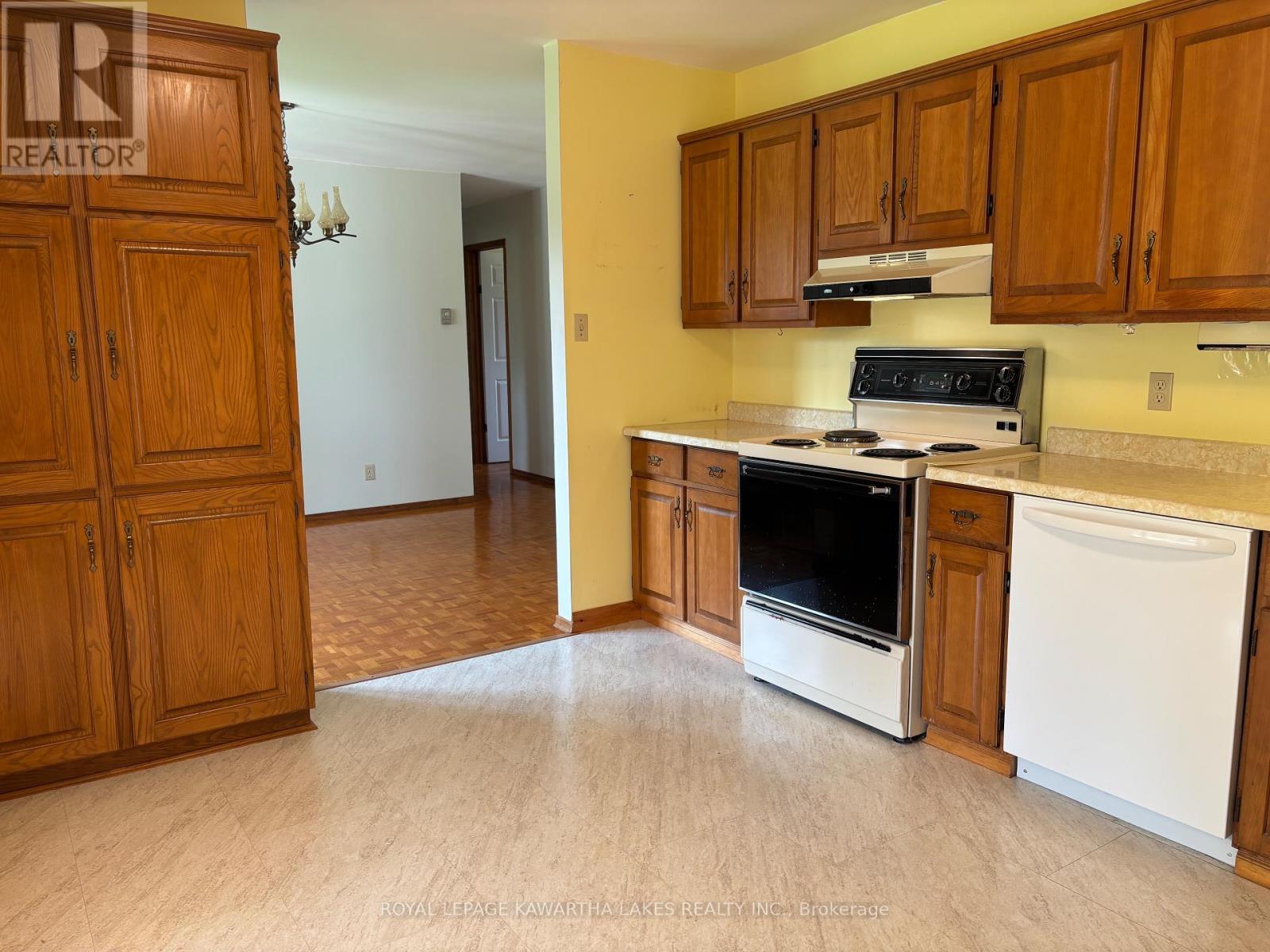 576 Lorneville Road, Kawartha Lakes, Ontario  K0M 2T0 - Photo 12 - X12203073