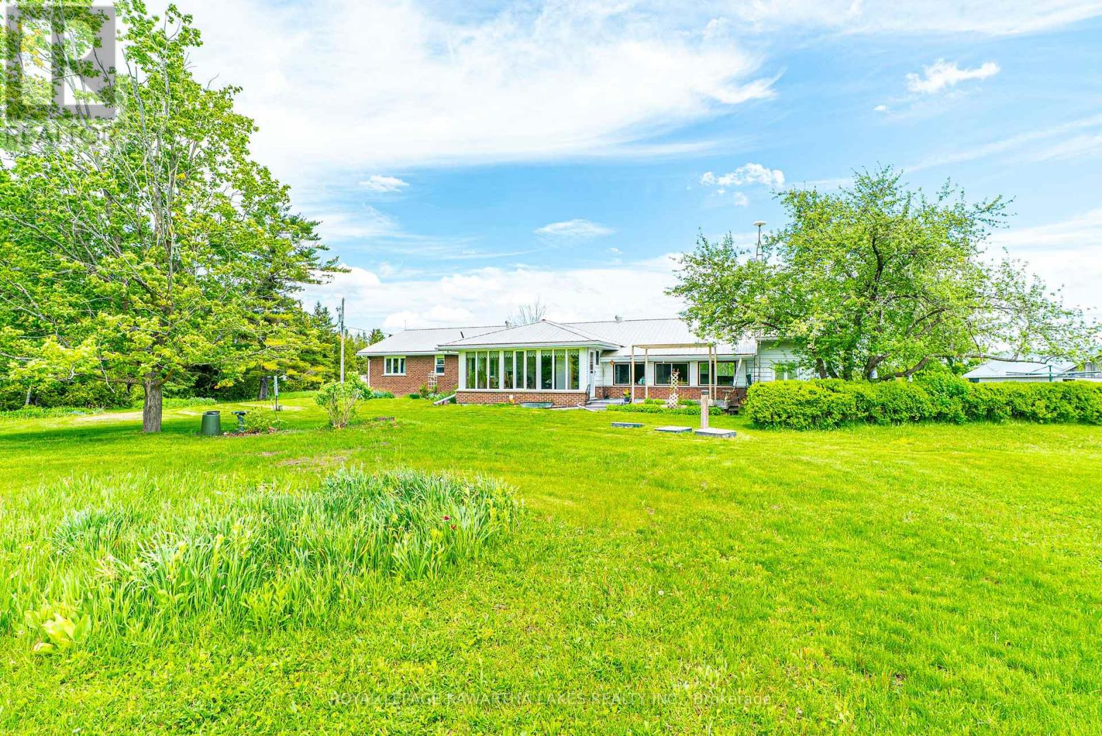 576 Lorneville Road, Kawartha Lakes, Ontario  K0M 2T0 - Photo 4 - X12203073
