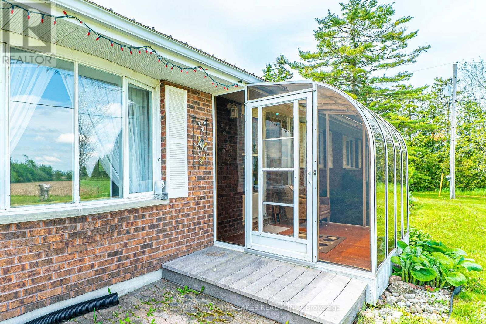 576 Lorneville Road, Kawartha Lakes, Ontario  K0M 2T0 - Photo 5 - X12203073