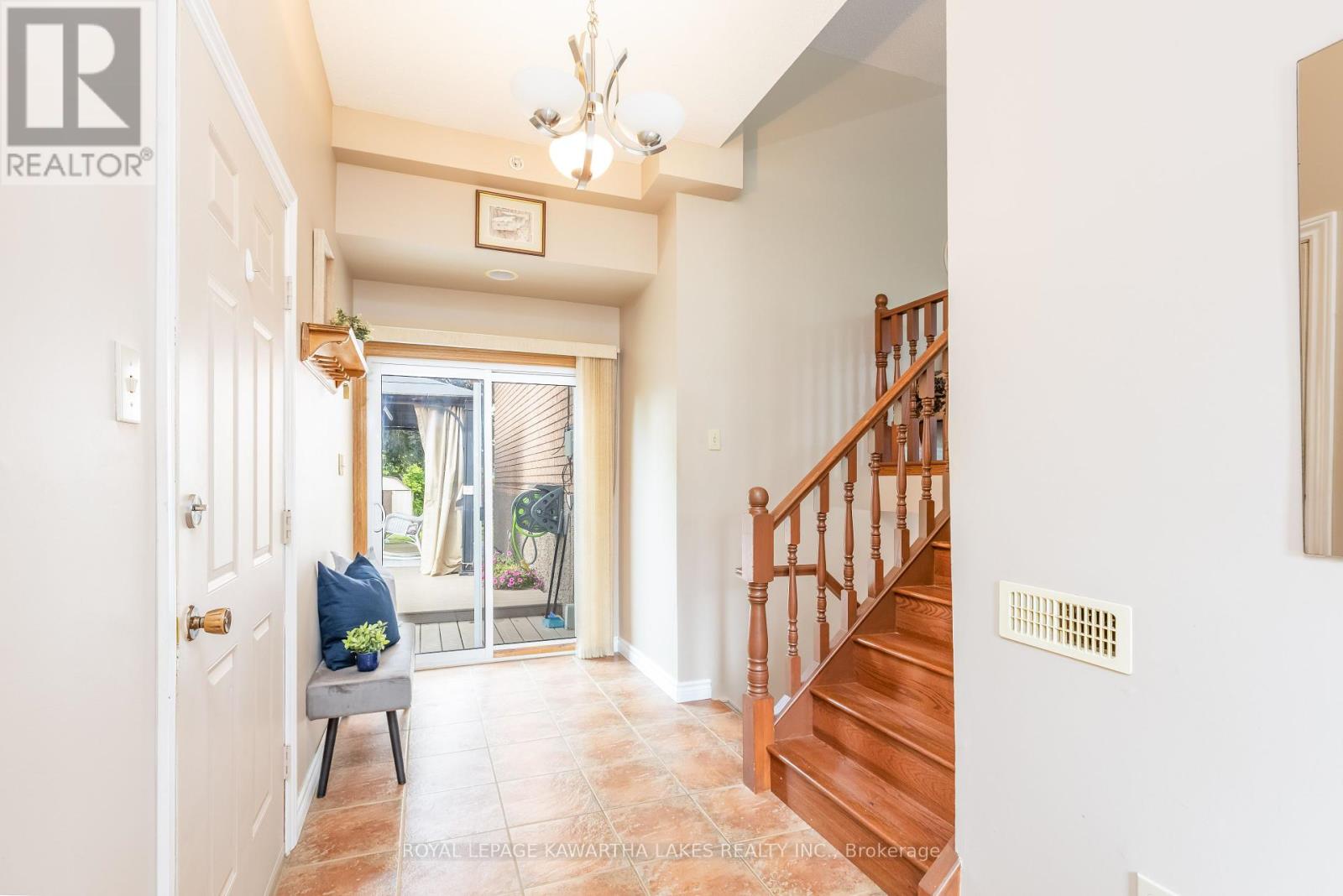 12 Hillside Drive, Kawartha Lakes, Ontario  K9V 1A4 - Photo 3 - X12215114