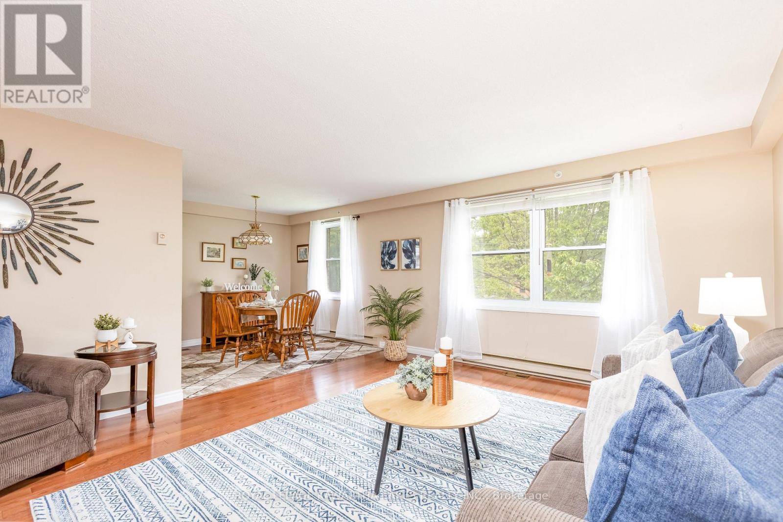 12 Hillside Drive, Kawartha Lakes, Ontario  K9V 1A4 - Photo 6 - X12215114