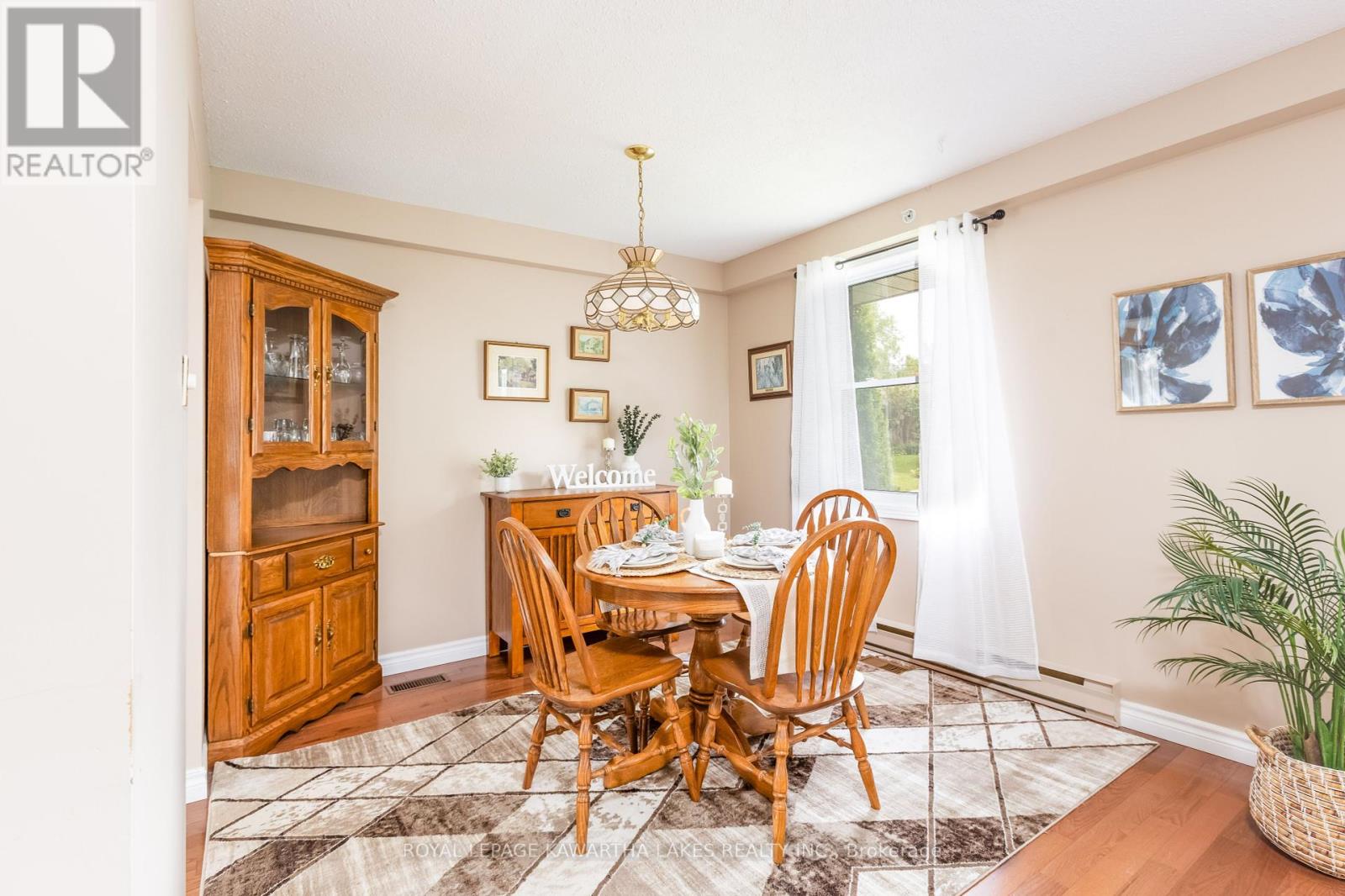 12 Hillside Drive, Kawartha Lakes, Ontario  K9V 1A4 - Photo 9 - X12215114