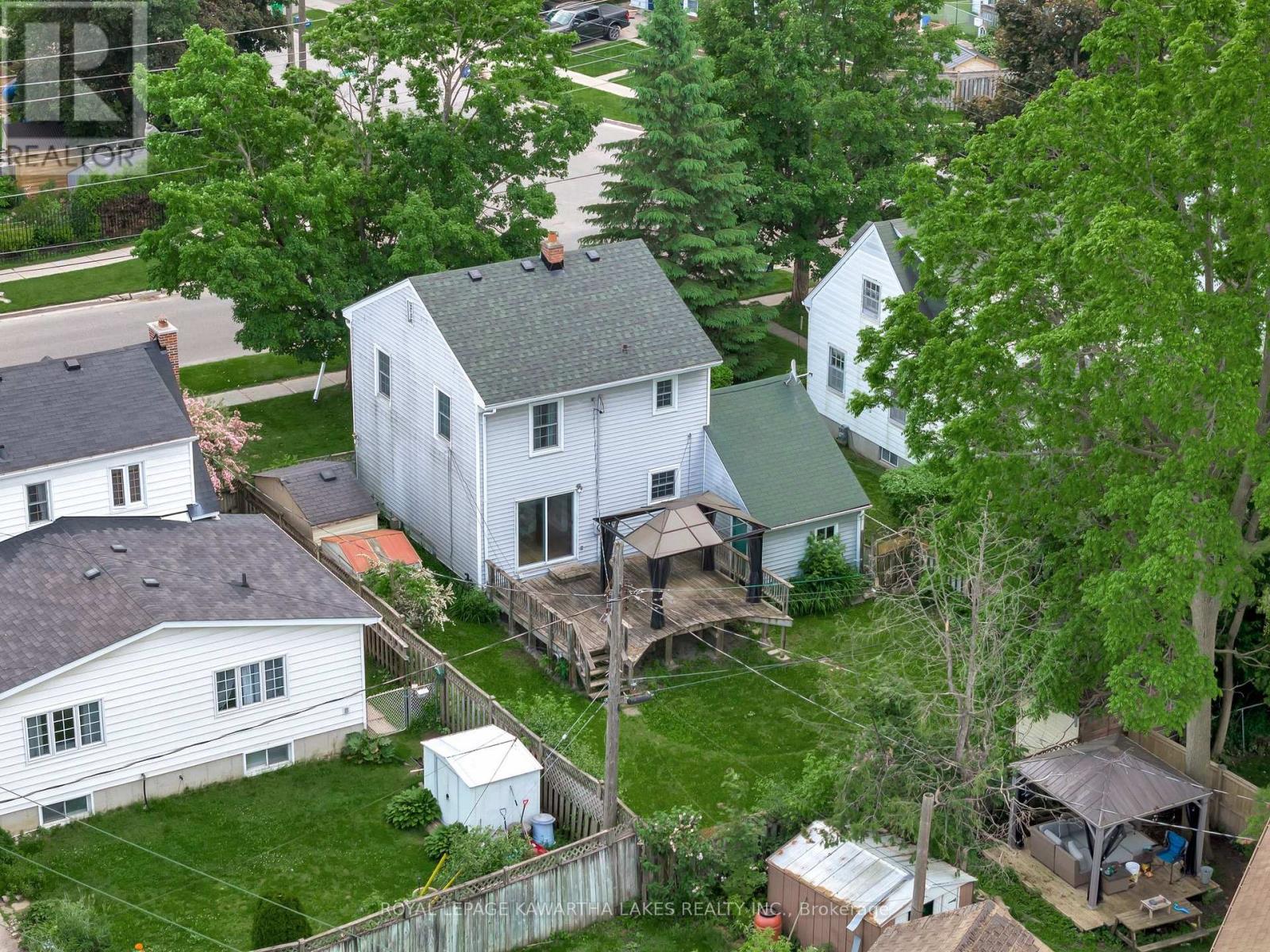 769 Chesterfield Avenue, Peterborough North, Ontario  K9H 4Y1 - Photo 3 - X12215254