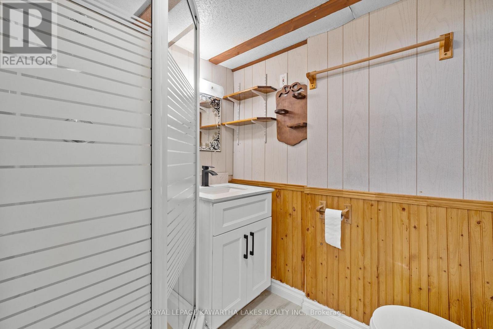769 Chesterfield Avenue, Peterborough North, Ontario  K9H 4Y1 - Photo 33 - X12215254