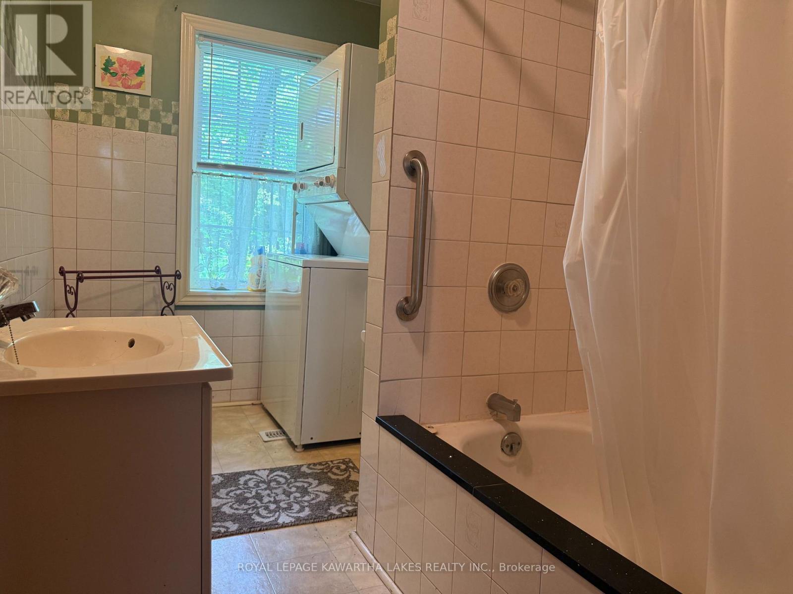 5 Government Dock Road, Kawartha Lakes, Ontario  K0M 2L0 - Photo 6 - X12218160